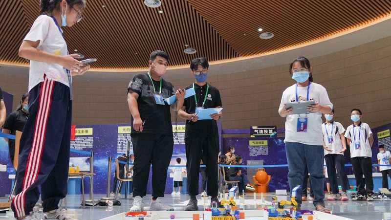 大数据分析系统成本的构成与优化路径